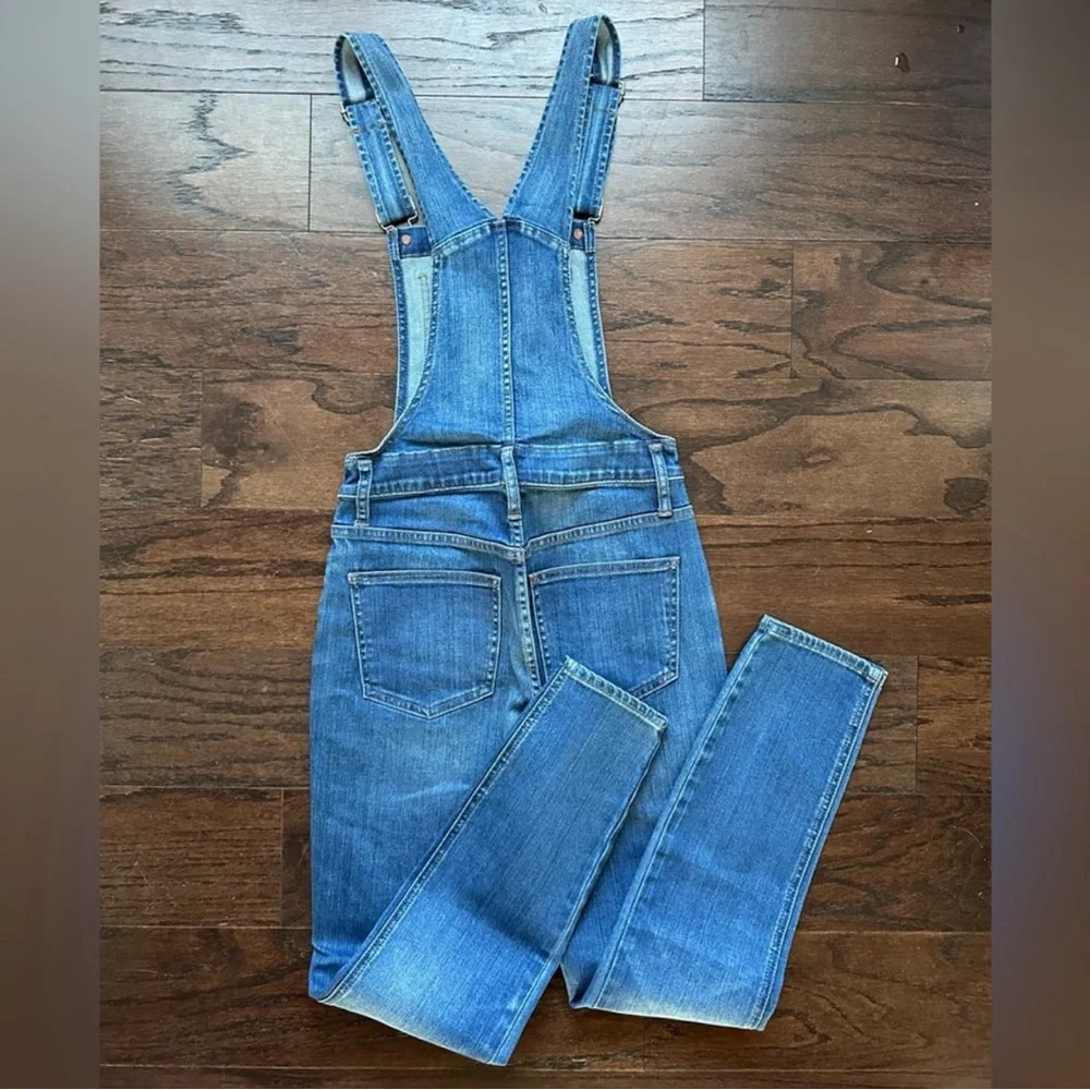 Madewell NWT Skinny Overalls in Groveland Wash | XS - Picture 2 of 12